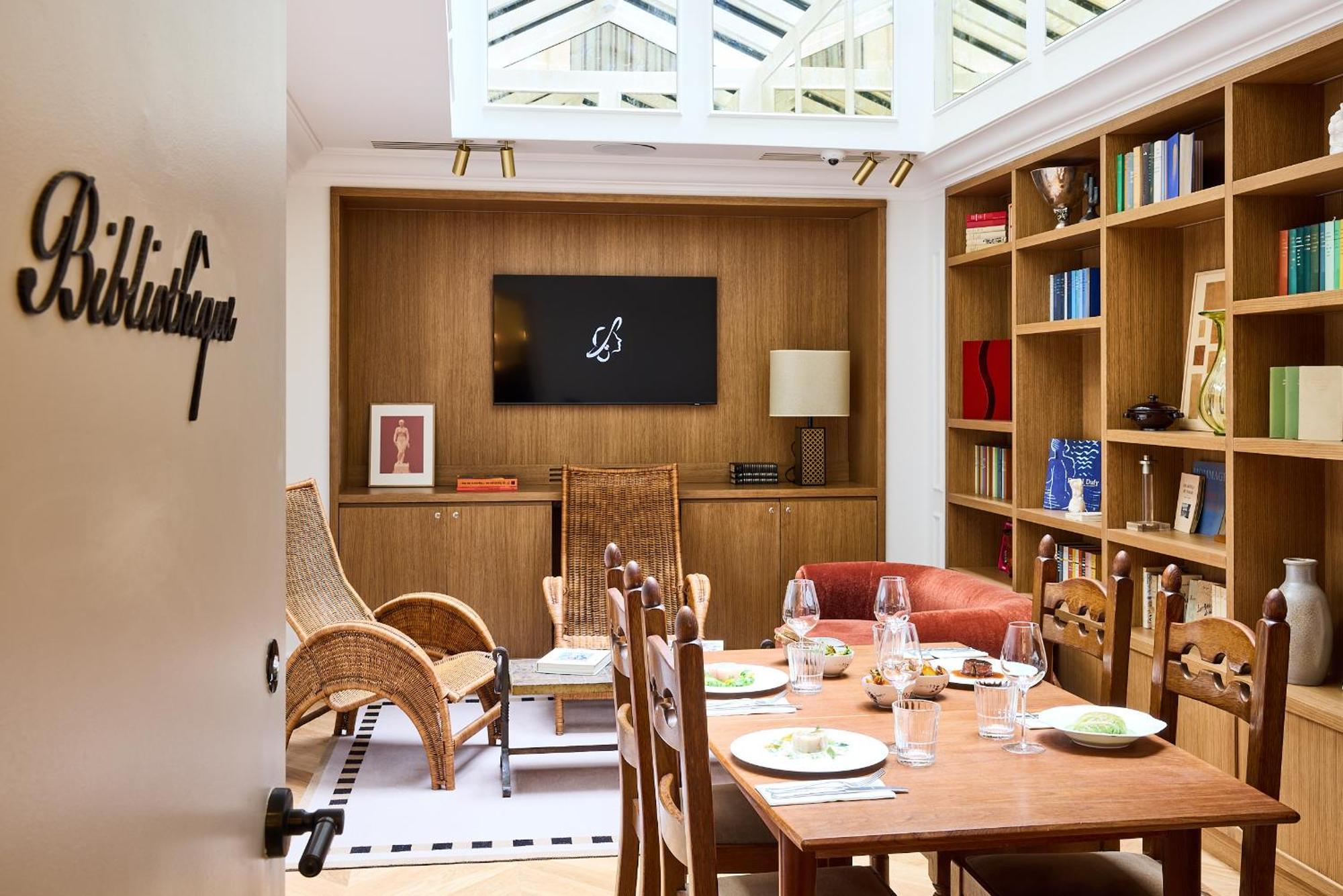 Hotel Noucha 4*