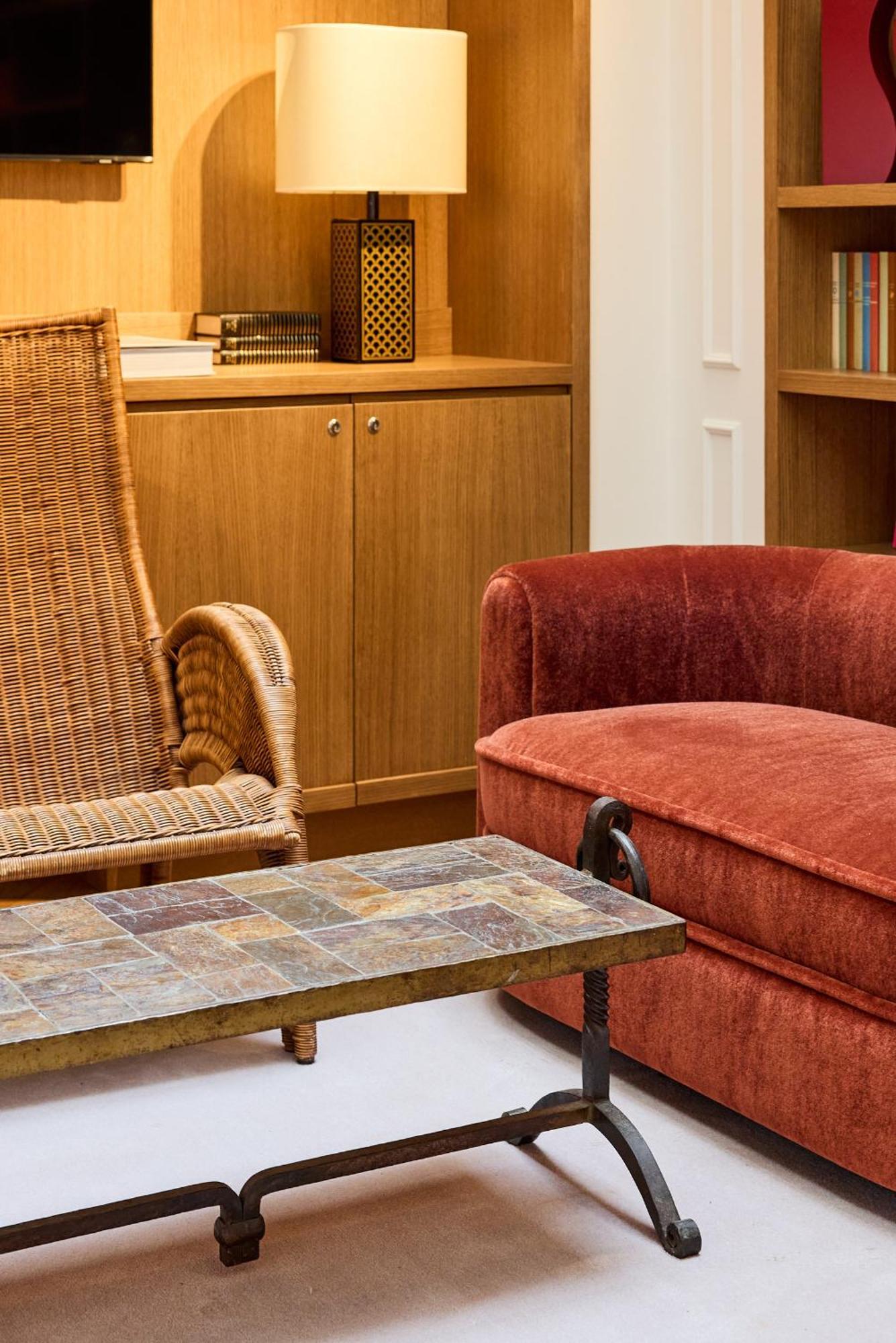 Noucha Hotel