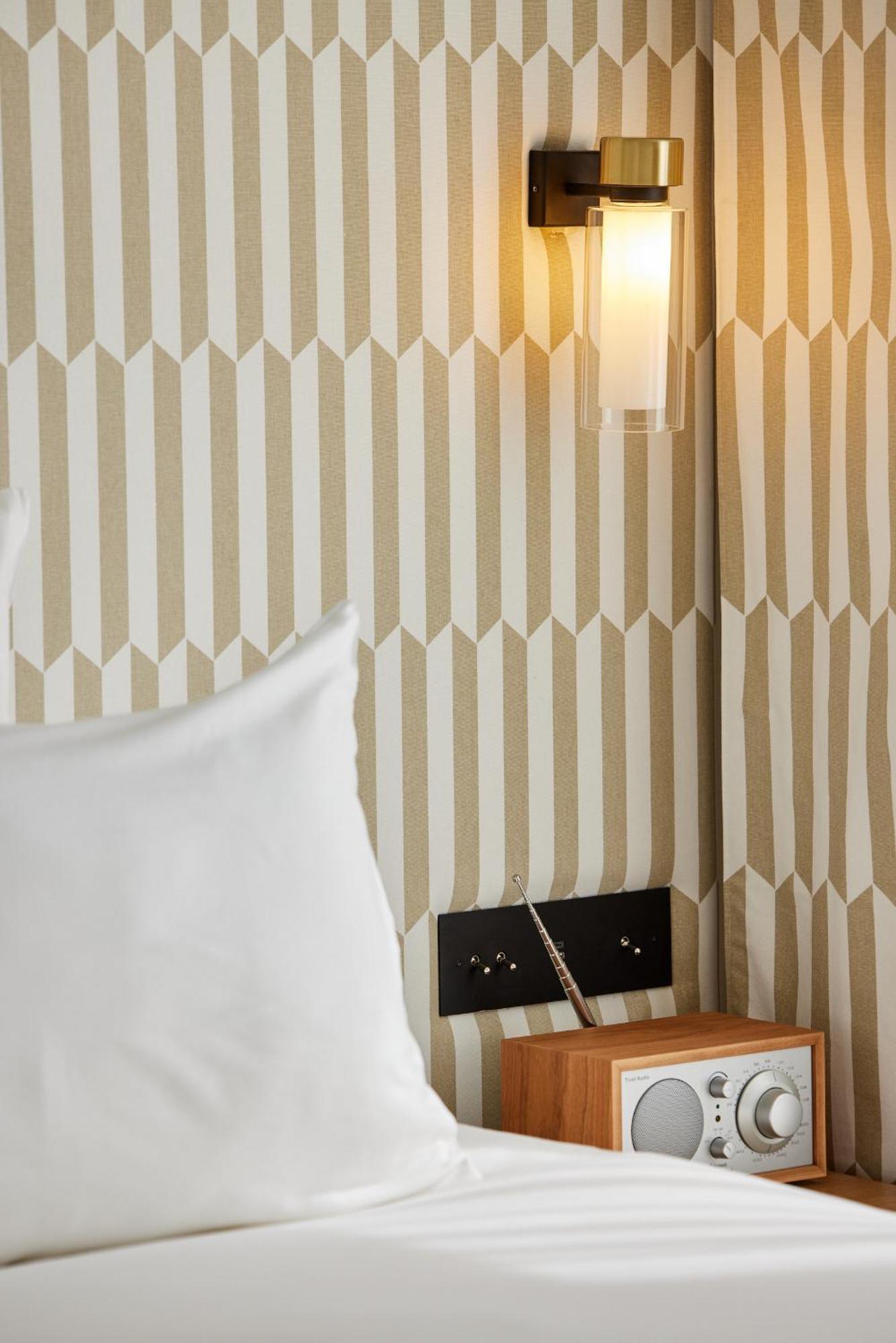 Noucha Hotel